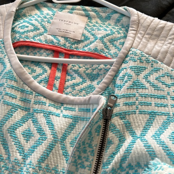 Trafaluc Zara Blue Diagonal zipper cropped jacket - Picture 3 of 3